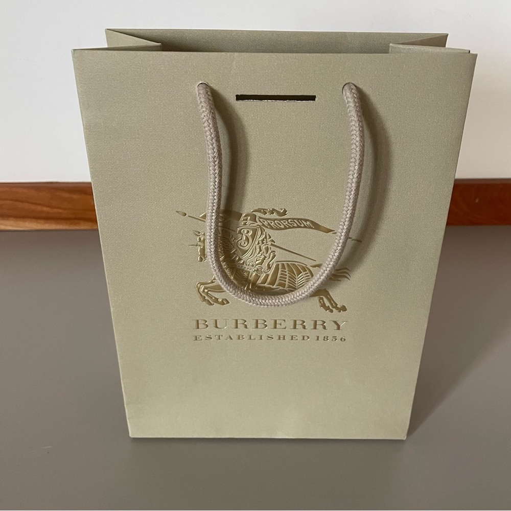 Burberry gift bag
